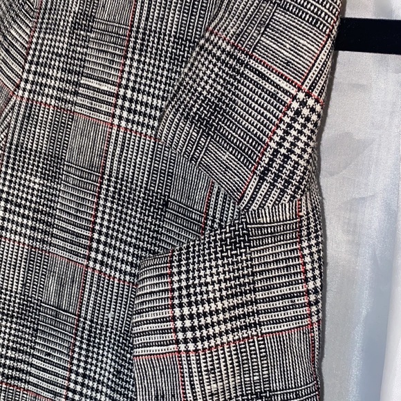 Doncaster Plaid Blazer Size 10P - Picture 8 of 10